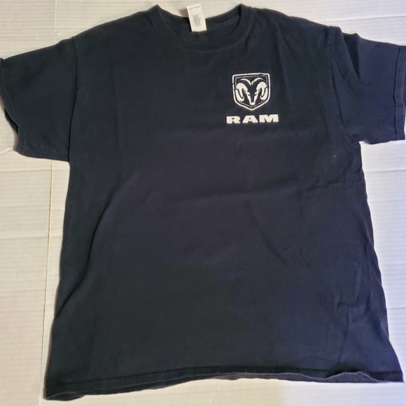 Dodge Ram American Flag size Large t shirt - Picture 1 of 3